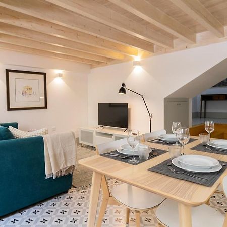 Central Stunning Duplex W/ Patio By Lovelystay Porto Kültér fotó
