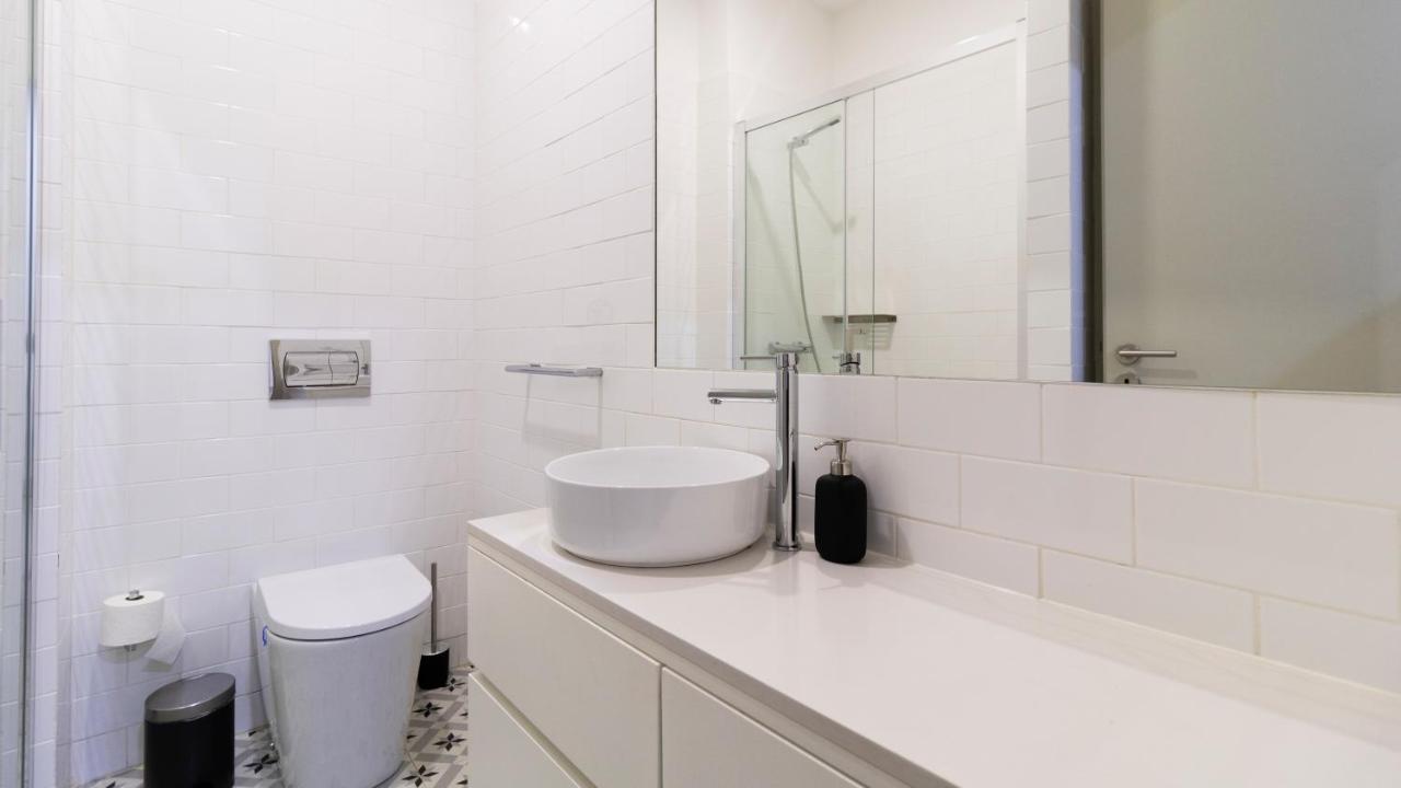 Central Stunning Duplex W/ Patio By Lovelystay Porto Kültér fotó