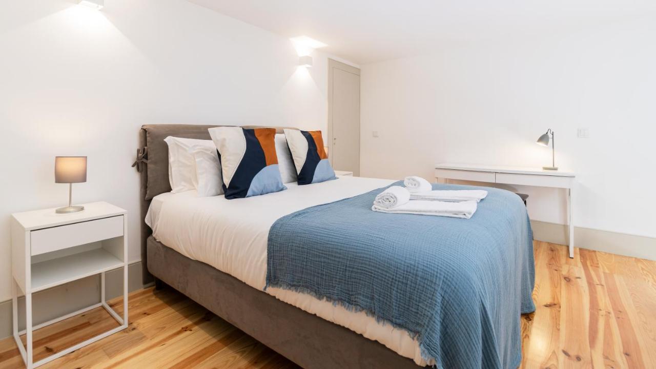 Central Stunning Duplex W/ Patio By Lovelystay Porto Kültér fotó