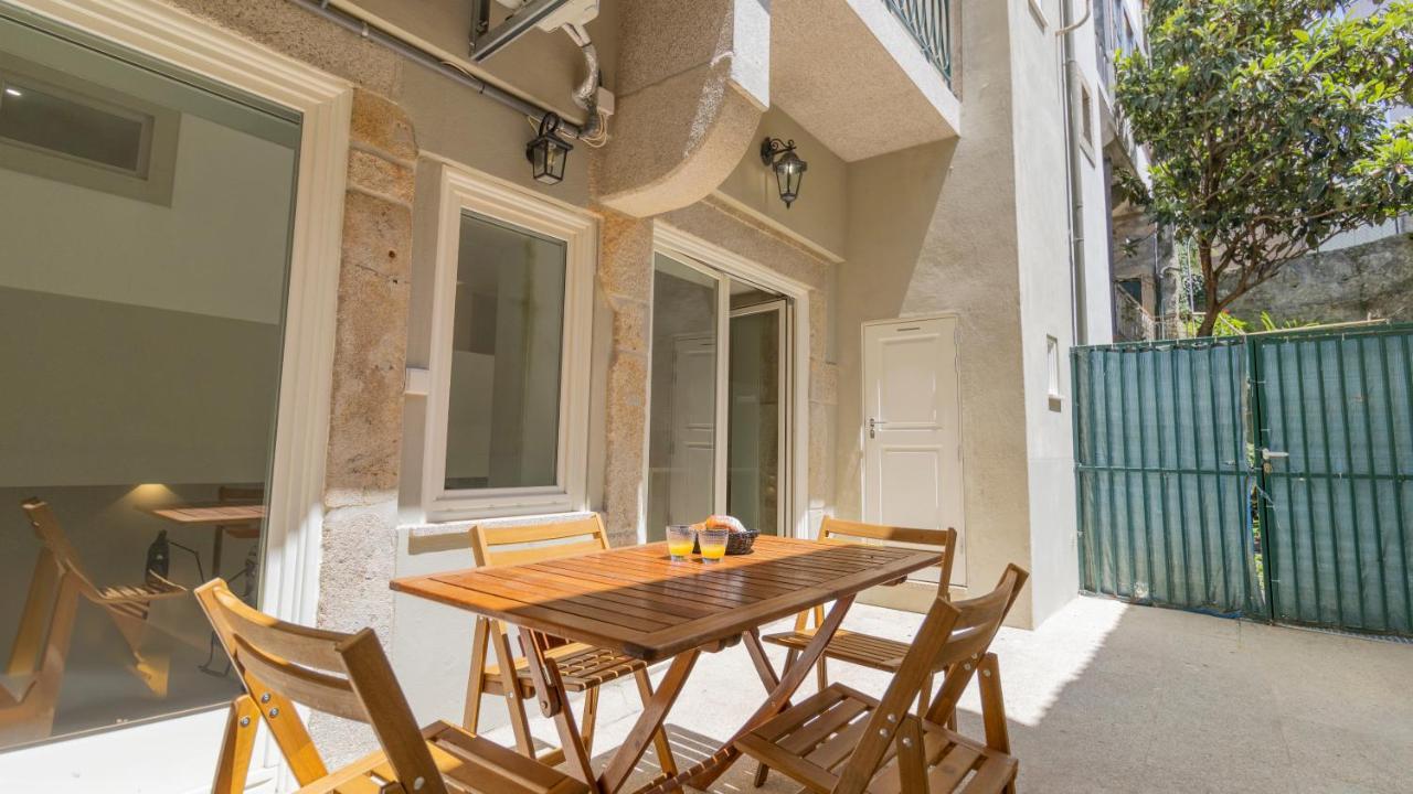 Central Stunning Duplex W/ Patio By Lovelystay Porto Kültér fotó